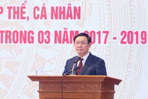 Phó Thủ tướng Vương Đình Huệ: “Có những doanh nghiệp làm an sinh xã hội âm thầm lặng lẽ”