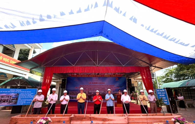 Quỹ Thiện Tâm hỗ trợ 6,4 tỷ đồng tái thiết khu nhà lưu trú bị tàn phá nặng nề sau thiên tai 